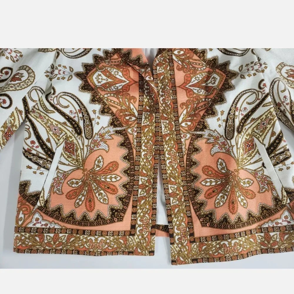 Stunning Buttonless Talbots Multicolor Paisley Blazer perfect for all seasons - Picture 6 of 15